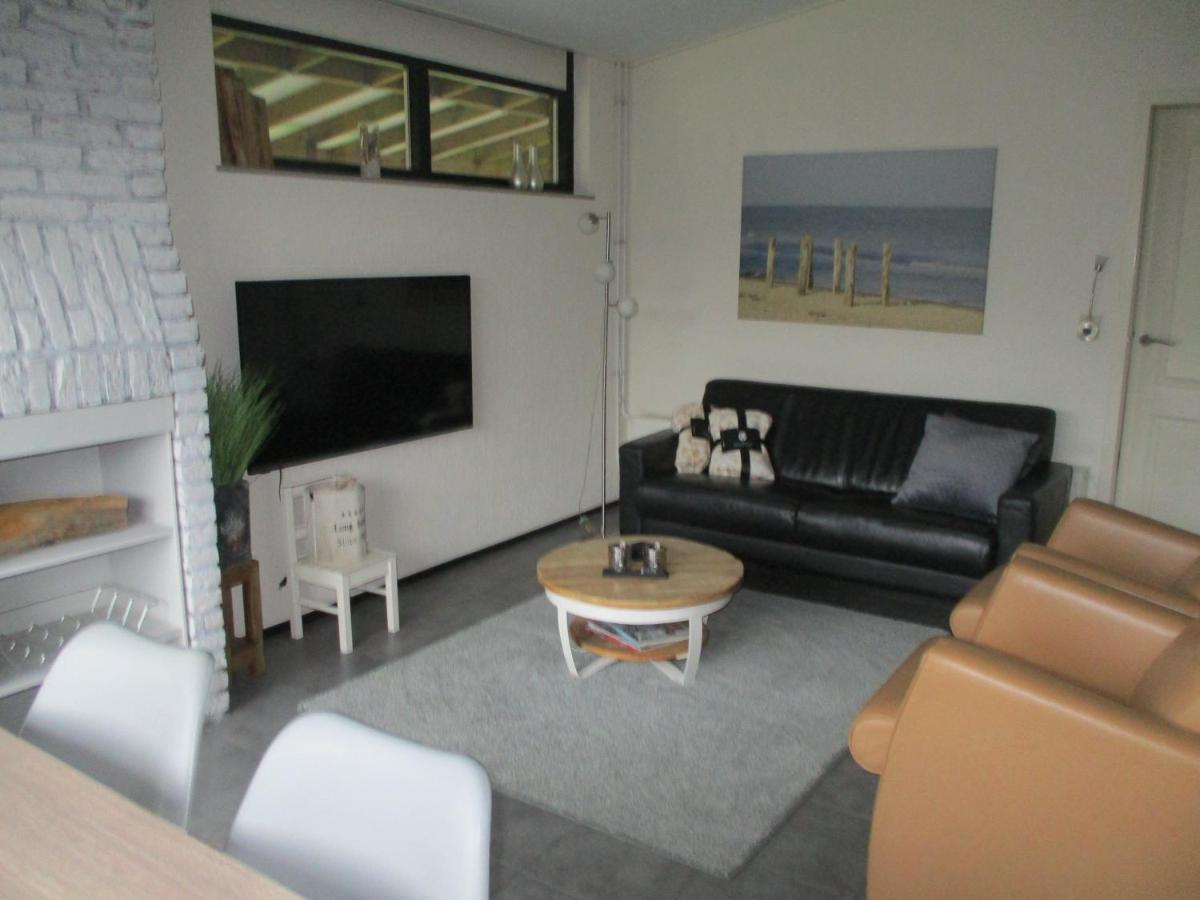 Comfortabel Vakantiehuis aan Zee én Méér ! Kamperland Exterior foto