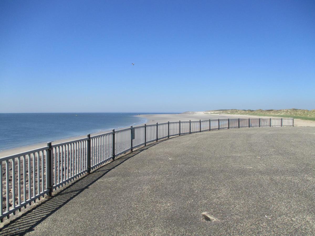 Comfortabel Vakantiehuis aan Zee én Méér ! Kamperland Exterior foto